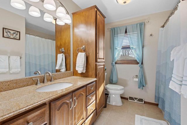 125 MCKINLEY STREET, Kaukauna, WI 54130