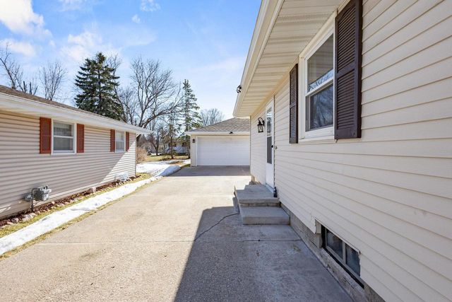 125 MCKINLEY STREET, Kaukauna, WI 54130