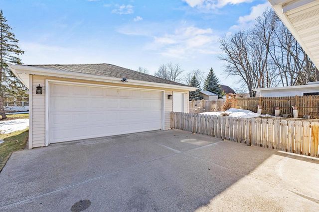 125 MCKINLEY STREET, Kaukauna, WI 54130