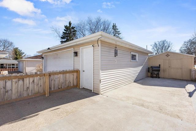 125 MCKINLEY STREET, Kaukauna, WI 54130