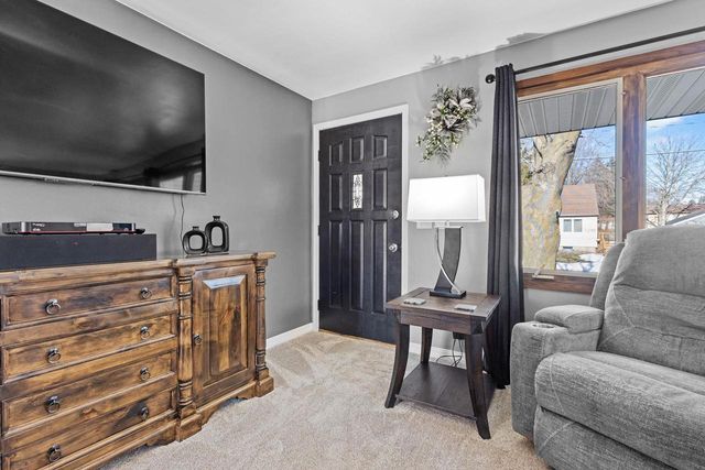 125 MCKINLEY STREET, Kaukauna, WI 54130