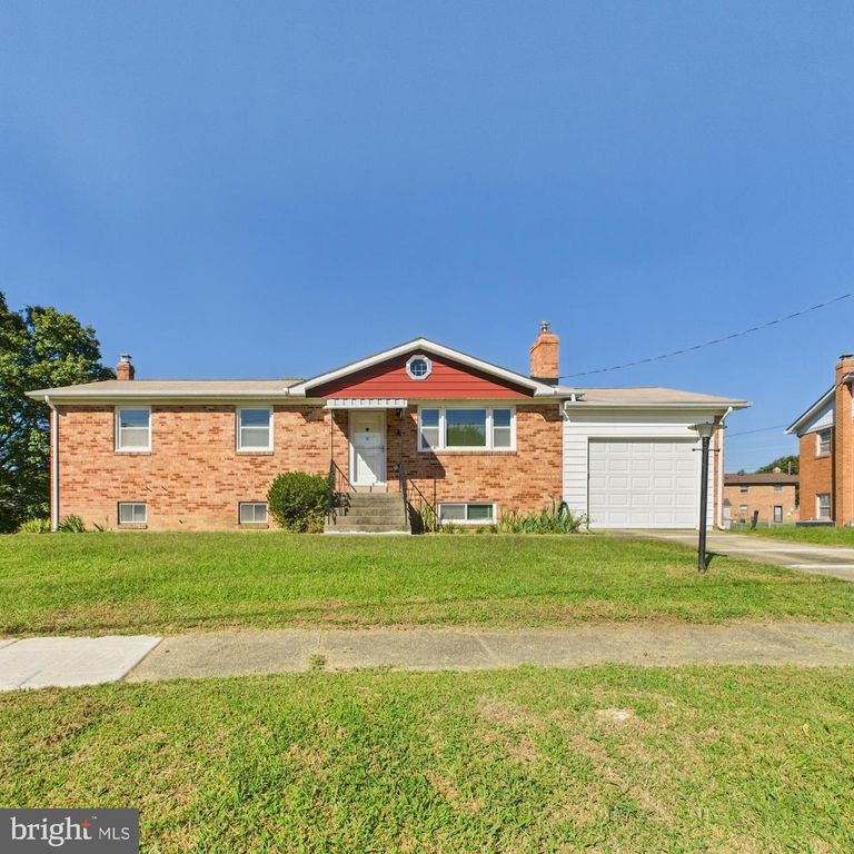 2005 TINKER DR, Fort Washington, MD 20744