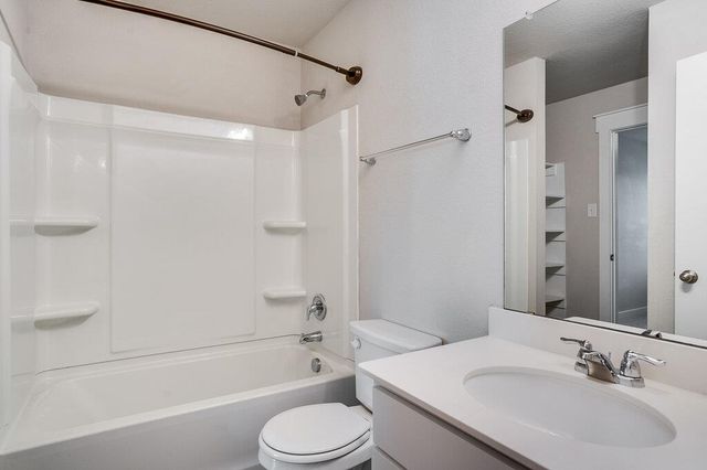 505 Pearly Eye DR B, Pflugerville, TX 78660