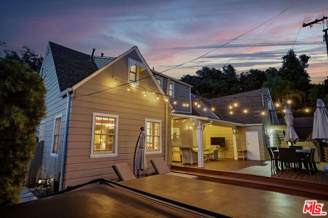 1816 Rosita Drive, Glendale, CA 91208