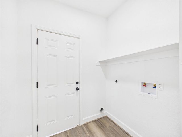 1210 Connie Street, Alvin, TX 77511