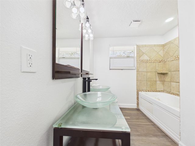 1210 Connie Street, Alvin, TX 77511