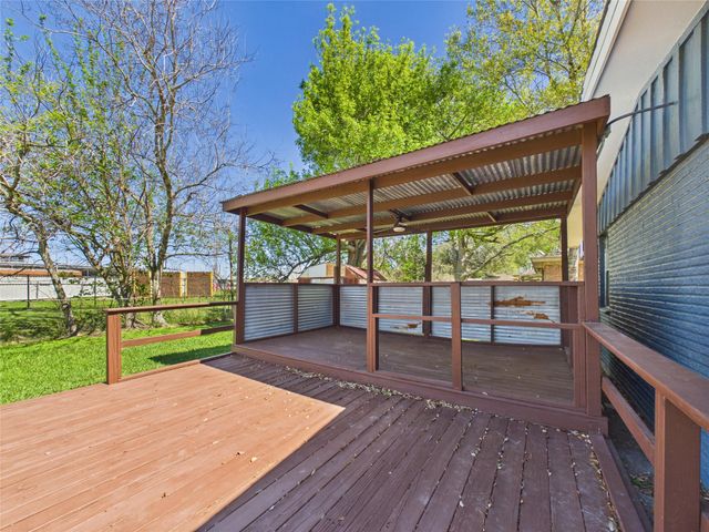 1210 Connie Street, Alvin, TX 77511