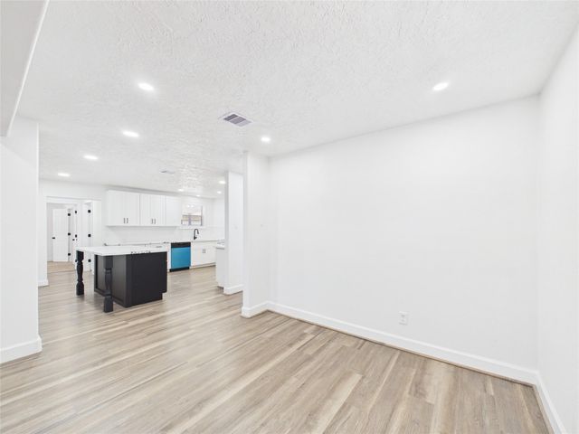 1210 Connie Street, Alvin, TX 77511