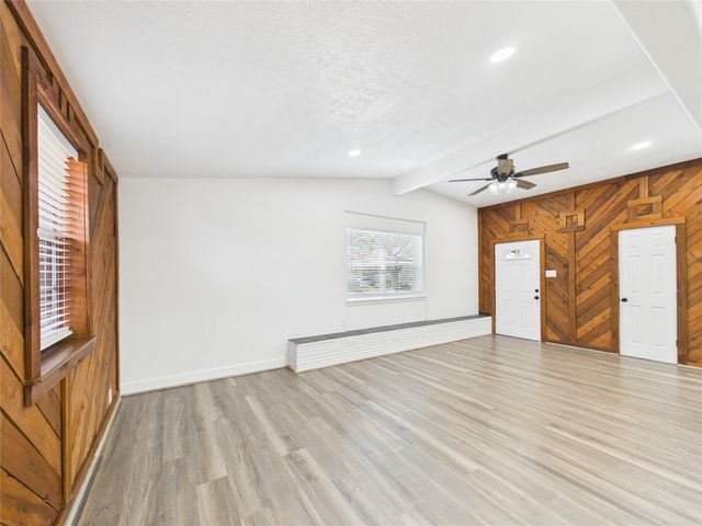 1210 Connie Street, Alvin, TX 77511