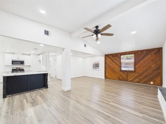 1210 Connie Street, Alvin, TX 77511