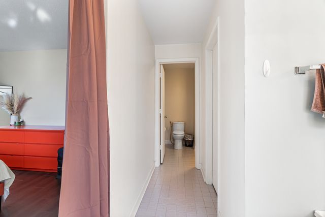 737 W Happfield Drive, Arlington Heights, IL 60004