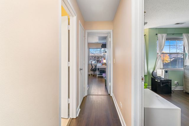 737 W Happfield Drive, Arlington Heights, IL 60004