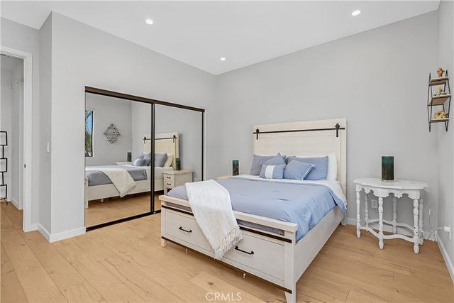 17812 Bromley Court, Encino, CA 91316
