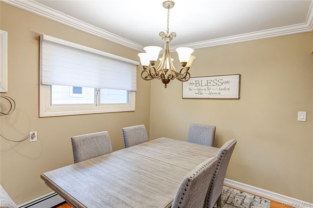 345 Collington Drive, Ronkonkoma, NY 11779