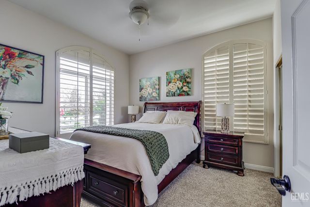 2205 Nantes Way, Bakersfield, CA 93311