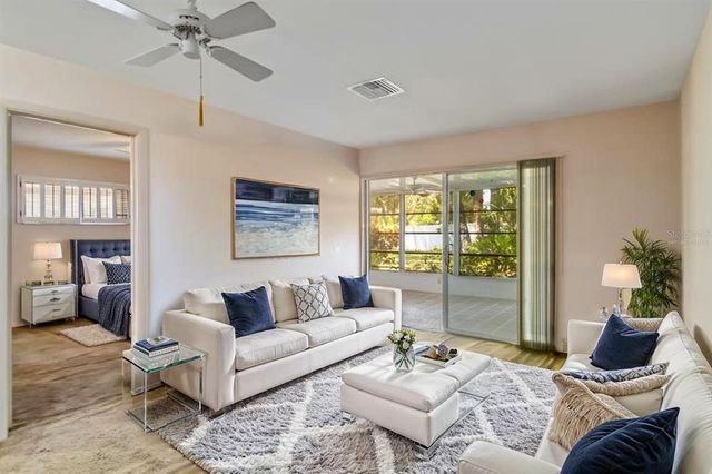 2819 SWIFTON DRIVE 9, Sarasota, FL 34231