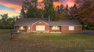 24390 Green Valley Street, Southfield, MI 48033