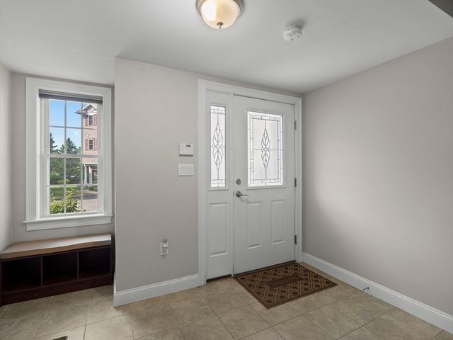 262 Winn Street B, Burlington, MA 01803