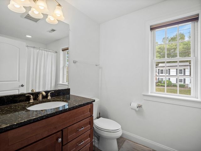262 Winn Street B, Burlington, MA 01803