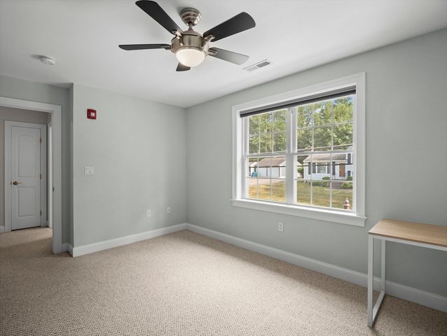 262 Winn Street B, Burlington, MA 01803