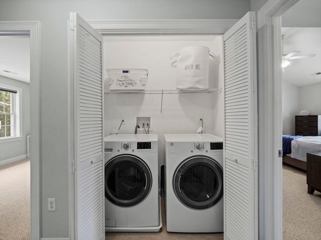 262 Winn Street B, Burlington, MA 01803