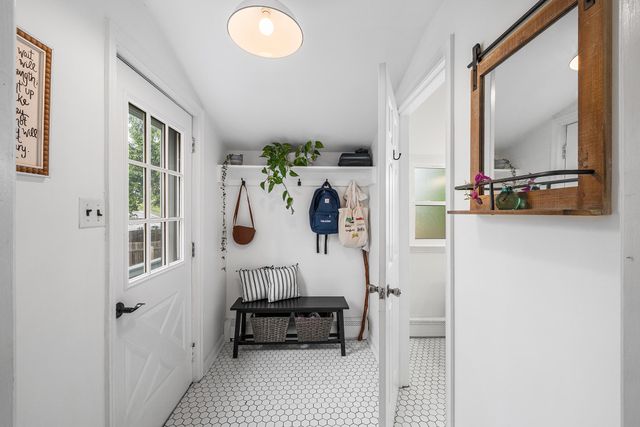 631 S BROAD ST, Kennett Square, PA 19348