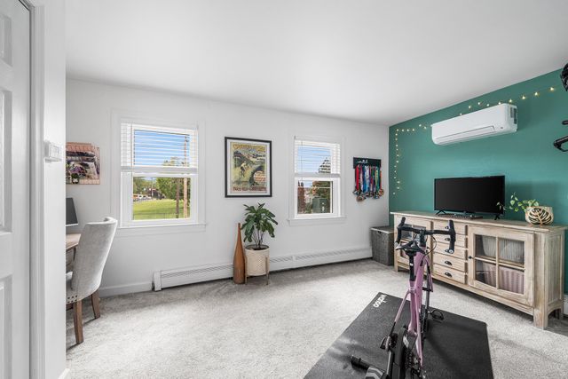 631 S BROAD ST, Kennett Square, PA 19348