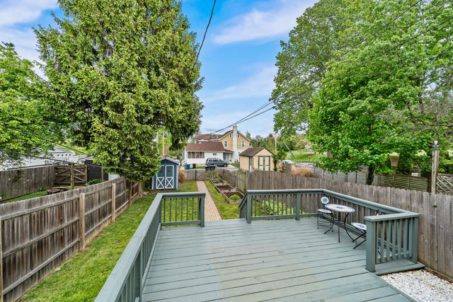 631 S BROAD ST, Kennett Square, PA 19348