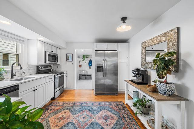 631 S BROAD ST, Kennett Square, PA 19348