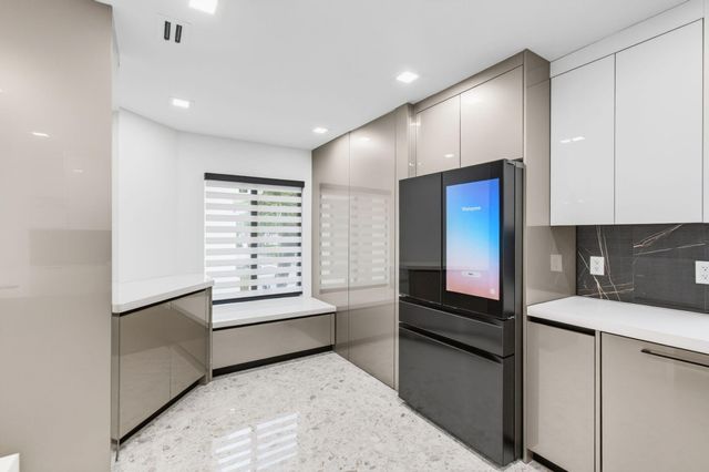 15339 Strathearn Drive 10603, Delray Beach, FL 33446