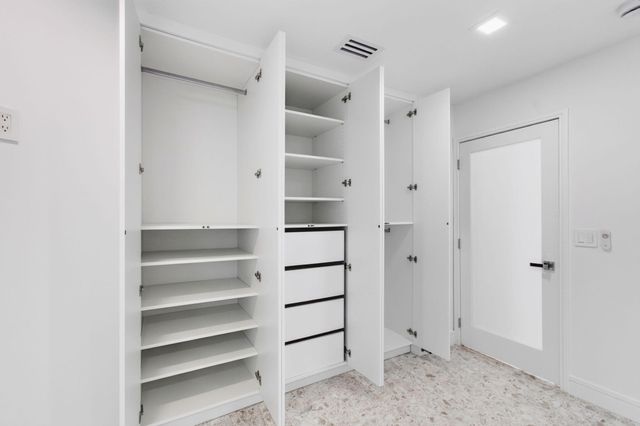 15339 Strathearn Drive 10603, Delray Beach, FL 33446
