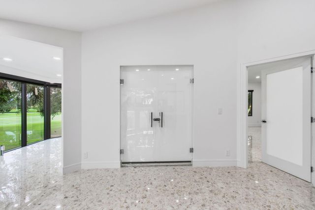 15339 Strathearn Drive 10603, Delray Beach, FL 33446