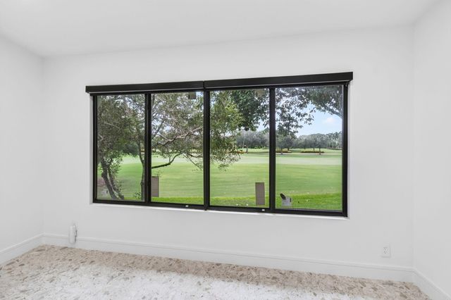 15339 Strathearn Drive 10603, Delray Beach, FL 33446