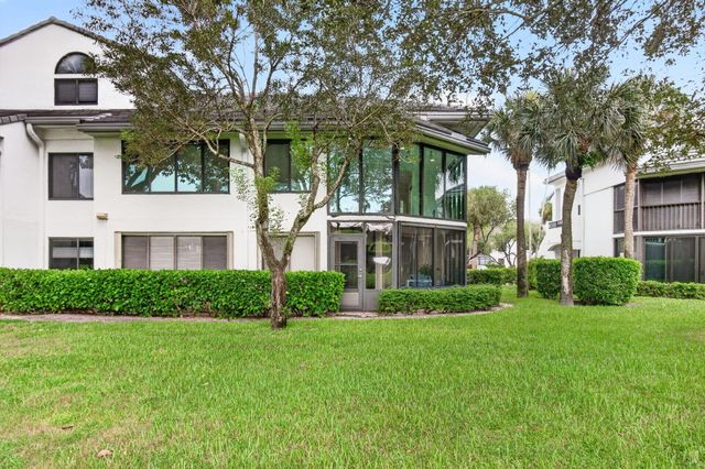 15339 Strathearn Drive 10603, Delray Beach, FL 33446