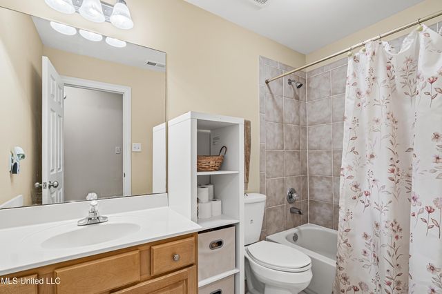 4140 Three Hawks Drive, Olive Branch, MS 38654