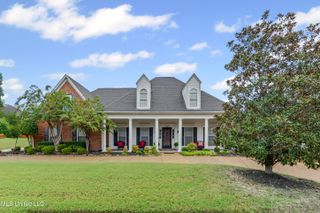 4140 Three Hawks Drive, Olive Branch, MS 38654
