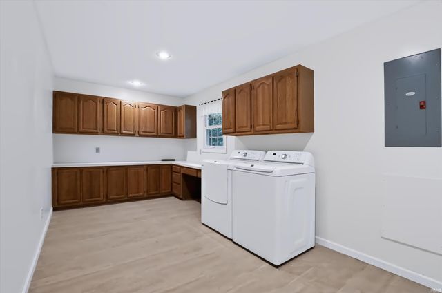 903 S Rainier Court, Bloomington, IN 47401