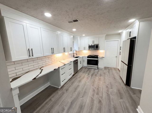 7259 Williams Road, Flowery Branch, GA 30542