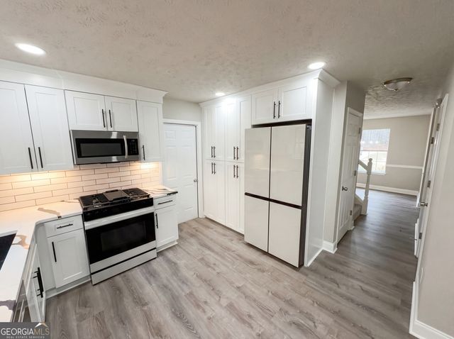 7259 Williams Road, Flowery Branch, GA 30542