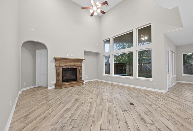 10403 Roseate Skimmer, Conroe, TX 77385