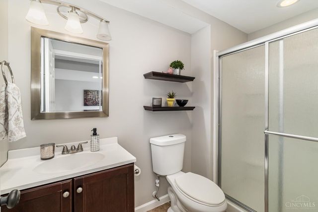 7724 W Lake Drive, West Chester, OH 45069