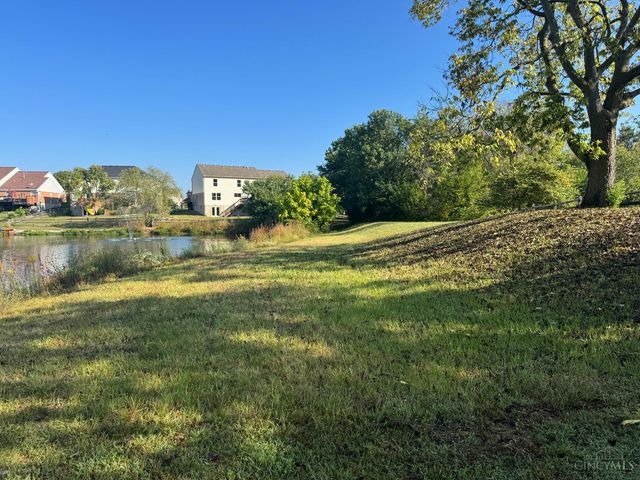 7724 W Lake Drive, West Chester, OH 45069