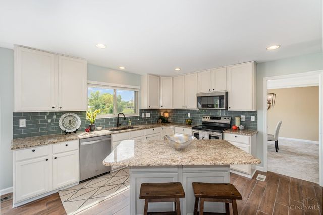 7724 W Lake Drive, West Chester, OH 45069