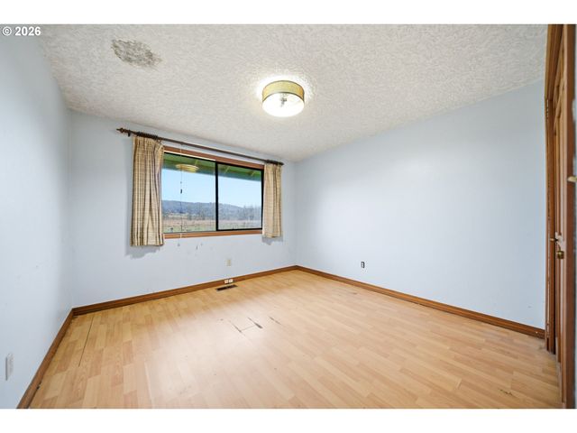 24503 Ne CRAWFORD Rd, Battle Ground, WA 98604