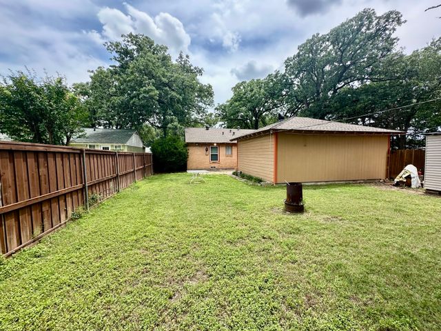 10803 Leota Drive, Dallas, TX 75217