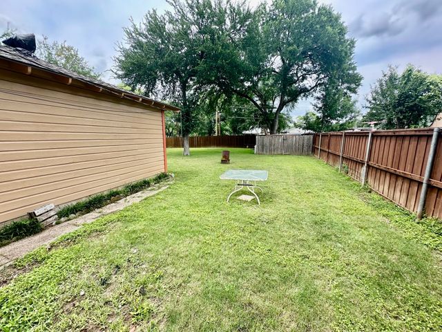 10803 Leota Drive, Dallas, TX 75217