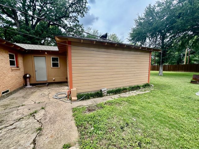 10803 Leota Drive, Dallas, TX 75217
