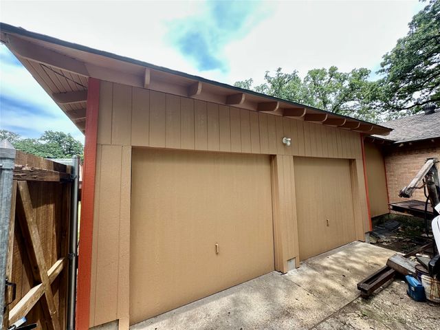 10803 Leota Drive, Dallas, TX 75217