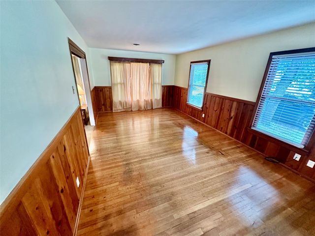 10803 Leota Drive, Dallas, TX 75217
