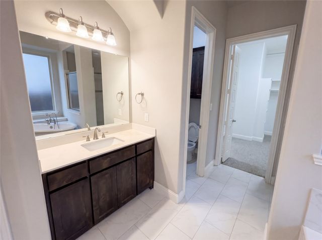 6452 Crystal Creek Drive, Frisco, TX 75034